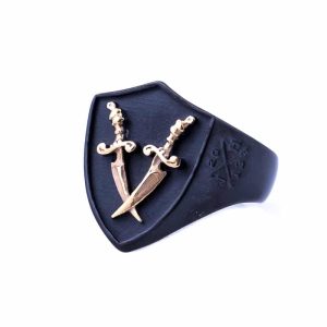 Jernhest Linus Ring Svart Guld.