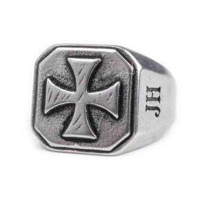 Jernhest Adam Silverfärgad Ring.